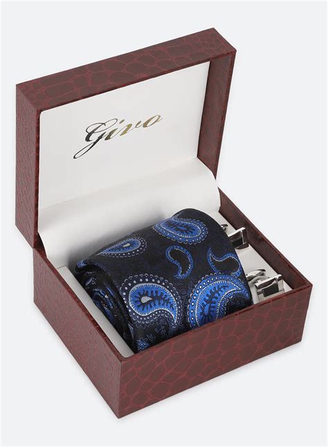 necktie and cufflink gift sets.